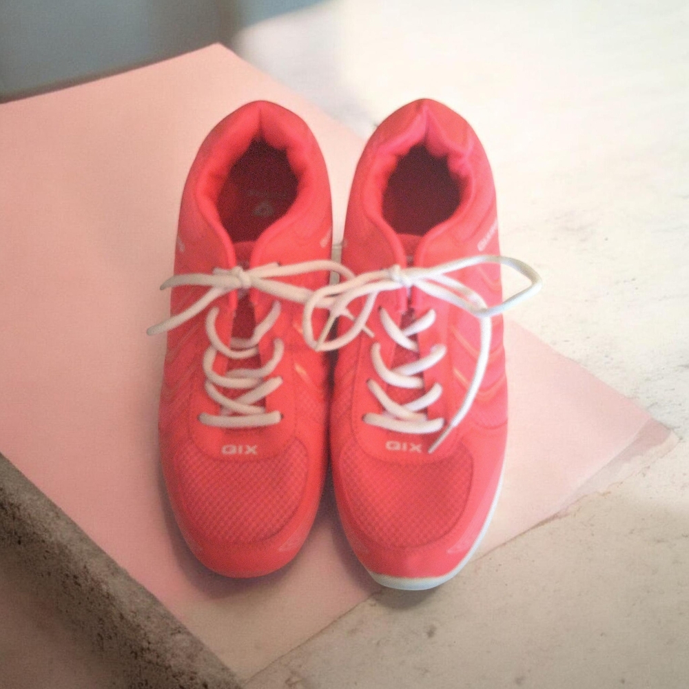 Women's Vibrant Coral Sneakers with White Laces